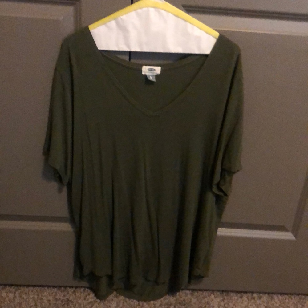 Old Navy army green v-neck